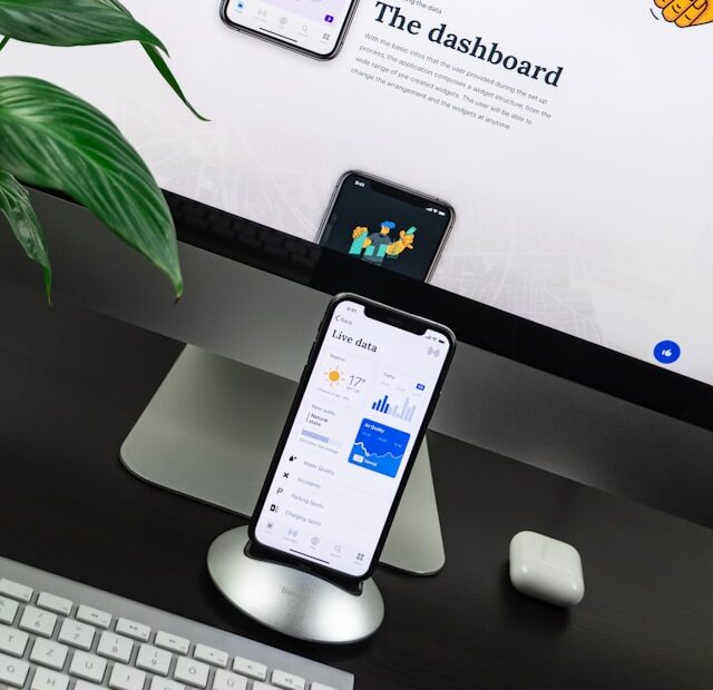 Mobile Application Developers The Features That Keep Users Coming Back
